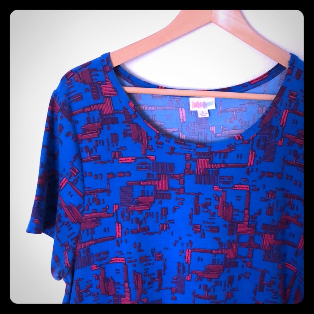 Cool Retro Print LuLaRoe Carly